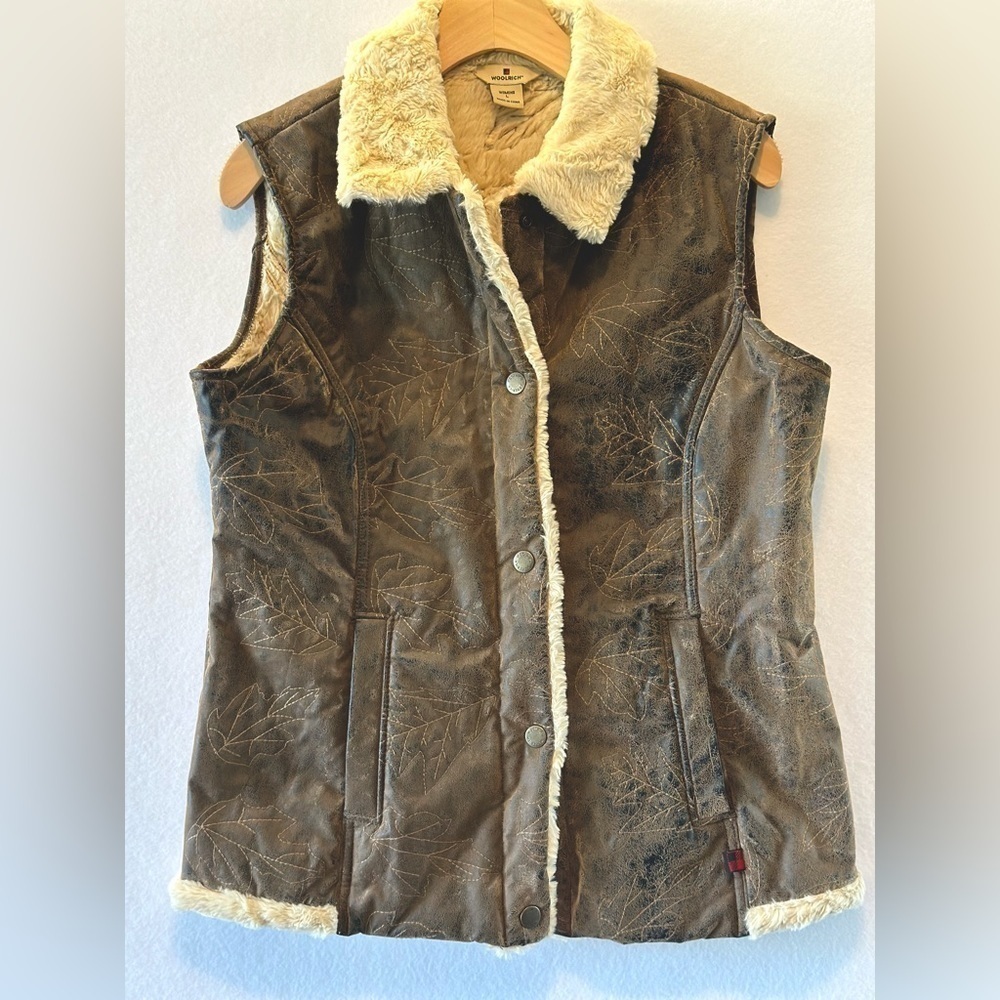 Woolrich Women's Saddle Brown Faux Leather Fur Vest Large